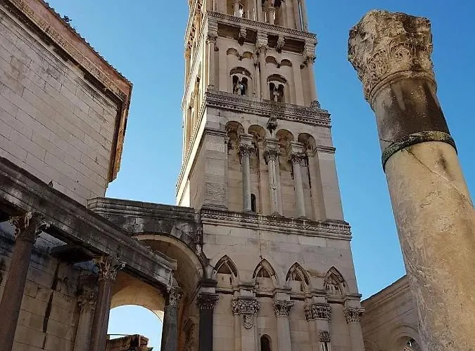 Diocletian's Palace Hotel *